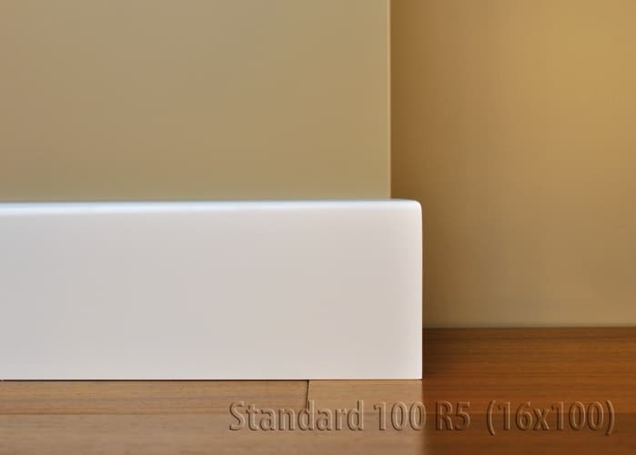 LISTWA PRZYPODŁOGOWA STANDARD 100 R5