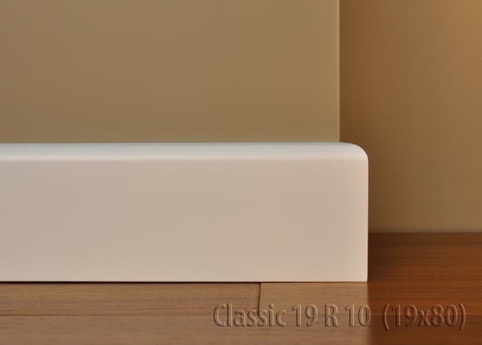 LISTWA PRZYPODŁOGOWA CLASSIC 19R10