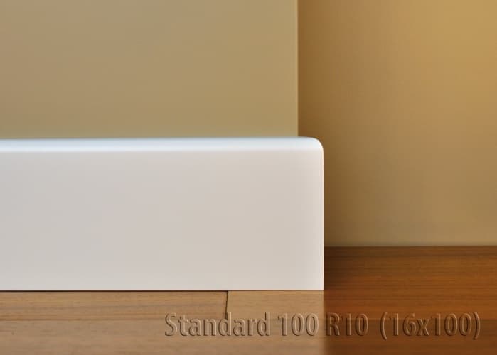 LISTWA PRZYPODŁOGOWA STANDARD 100 R10