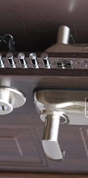 Klamka z blokadą elektromechniczną GI 2324